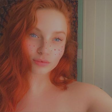 Reign 🧜🏻‍♀️ (reigniireign) Header Photo Added 2025-05-31