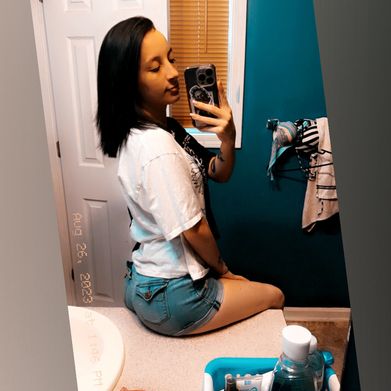 Destiny (itzonly_tiny) Profile Photo Added 2025-09-13