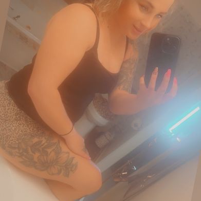 Jessica forehand (lilblondiejnw) Profile Photo Added 2025-01-30