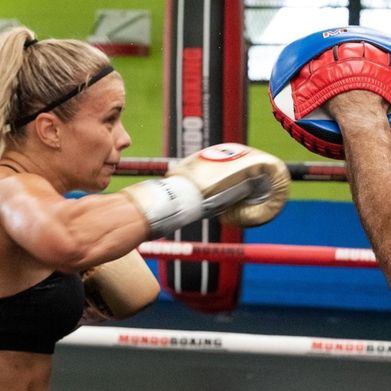 Paige VanZant (paigevanzantoftv) Header Photo Added 2024-08-17