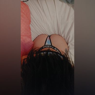 Miss B 👑💖 (missb2001) Header Photo Added 2025-01-02