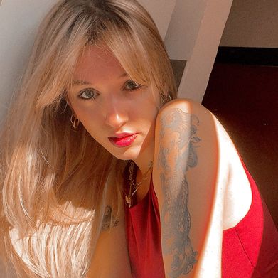 𝑀𝒾𝓈𝓈. 𝒮𝒶𝓈𝒽𝒶 🥷🏻🖤 Added Photo on 2025-05-11