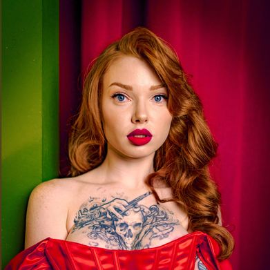 𝐄𝐌𝐌𝐀.𝐅𝐎𝐗 (emma.fox.red) OnlyFans Profile Image