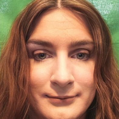 OnlyFans Model June Moon (junefierymoon) Profile Image