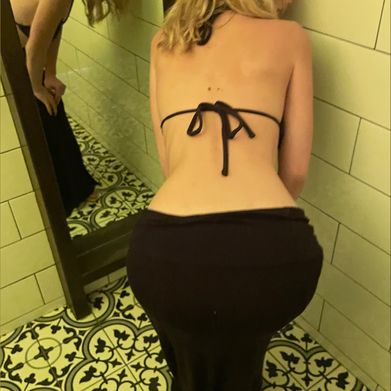 Tink (tinkbling) Header Photo Added 2025-06-30