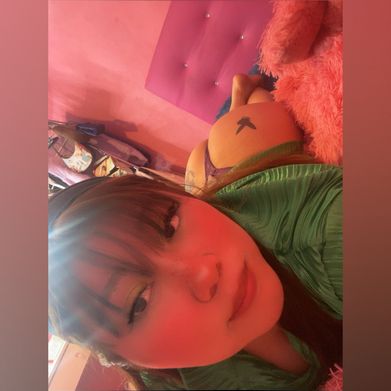 YENIFER P.V 💋 (00cherrybbs) Header Photo Added 2025-05-06