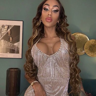 Alehia (alehia24cm) OnlyFans Profile Image