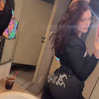 Harlott ❄️ Added Photo on 2025-03-11