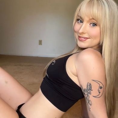 Natalie Townsend 🍑 (natalietownsend) Profile Photo Added 2024-10-15