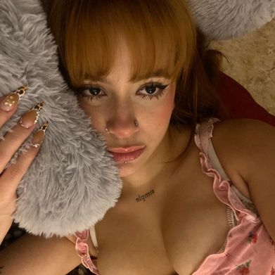 Alexandra Jimenez (alexazazza) Header Photo Added 2025-11-12