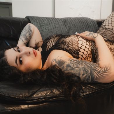 Natalia🍒 (natalia.grace) Header Photo Added 2025-08-16