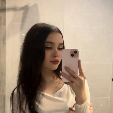 Victoria Gloss (victoria_gloss) OnlyFans Profile Image