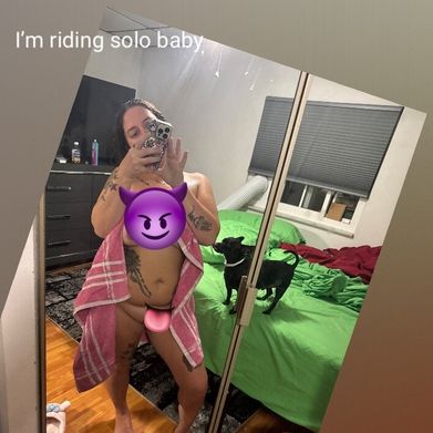 Peaches 😘 (ohdayummshebad) Header Photo Added 2025-10-24