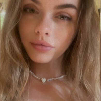 Milana 🖤 (roger_milana) Header Photo Added 2025-06-08