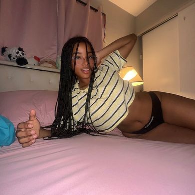 Bobbalu (shybobbalu) Profile Photo Added 2025-08-25