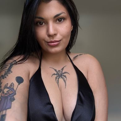 SEDUCTRESS QUEEN ELI 👸🏻🖤 (queenelii) Profile Photo Added 2025-08-25