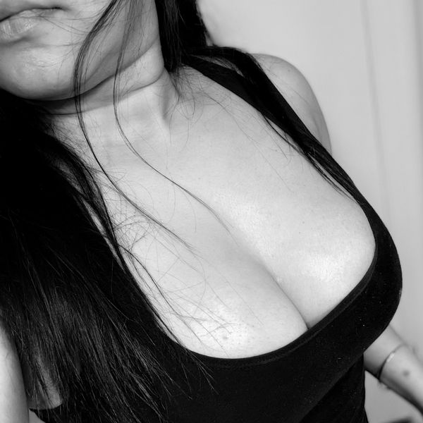 Zara Monroe (zara.monroe) OnlyFans profile photo