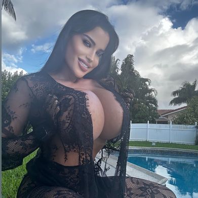 Siri Fitness Babe ✨ (sirifitnessbabevip) Profile Photo Added 2024-11-09