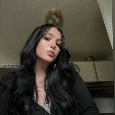 Cinnibabe (mrs_voorhees) Profile Photo Added 2025-07-02