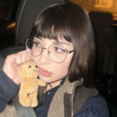 kimi (hlyof) Header Photo Added 2025-04-17