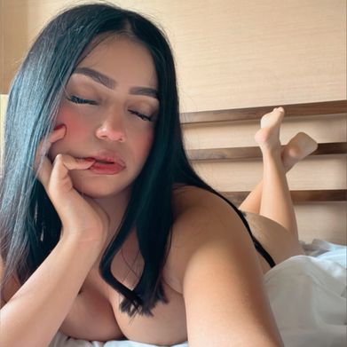 Atenea 🍒 (mar_atena) Header Photo Added 2025-07-03