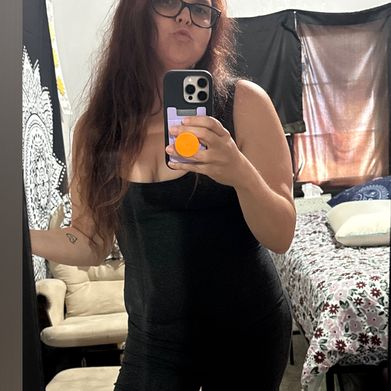 Lee Lee 🌻 (leelee1710) OnlyFans Profile Image