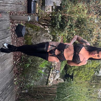 Camilla Hikari (camillahikari) Header Photo Added 2024-09-14