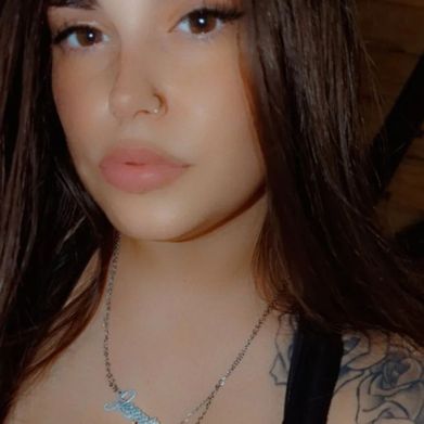 OnlyFans Model Rose (blowed_beauty) Profile Image