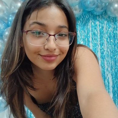 Roxi (roxi9999999999) Profile Photo Added 2025-09-06