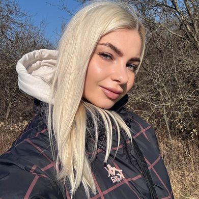 Natalia🍒 (nataliaaxo) Profile Photo Added 2025-06-02