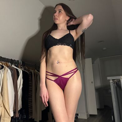 Lana Vail (lanavailofficial) Profile Photo Added 2025-03-14