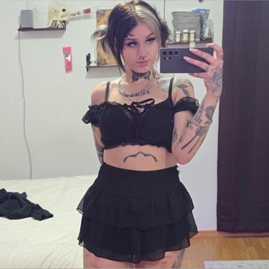 ⋆ ˚｡⋆୨୧˚ 𝔗𝔢𝔡𝔡𝔦𝔢 ⋆ ˚｡⋆୨୧˚ (xteddie) Profile Photo Added 2025-03-13