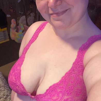 Tiffany Lynn (biggurlsrule88) Profile Photo Added 2025-05-08