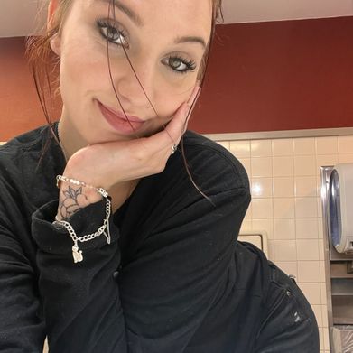 OnlyFans Model Lilly Lewis (lilly_lewis) Profile Image