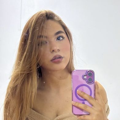 Ailyn Bloom 🌸 (ailynbloom) Profile Photo Added 2025-07-31