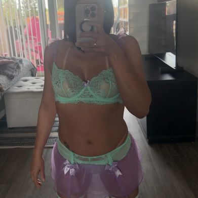 Andreita Mom43 (andreita_mom43) Profile Photo Added 2025-08-13