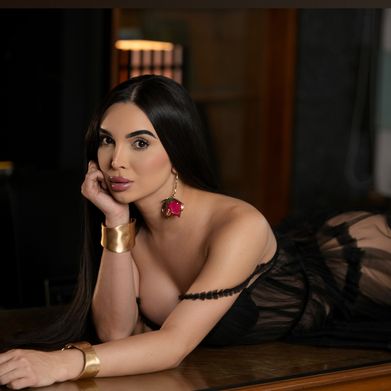 🦩𝐑𝐎𝐒𝐌𝐄🦩 (rosmearguello) Header Photo Added 2025-06-09