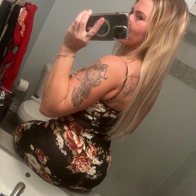 Beeebbaby (brittbby12) Header Photo Added 2024-09-14