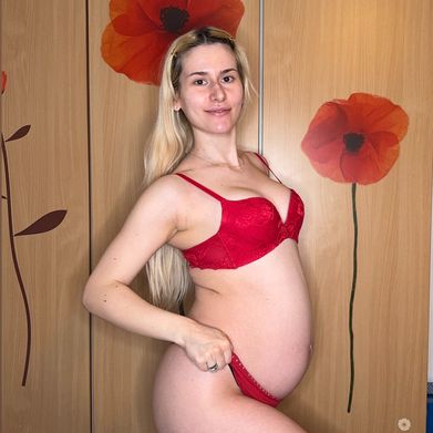 Kincso ✨ (kincsoungarn) Profile Photo Added 2025-04-19