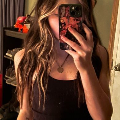 Honey girl (twodollarpistol00) Profile Photo Added 2025-10-29