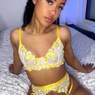 Vayna Storm ❤️ (vaynastorm) Profile Photo Added 2025-04-24