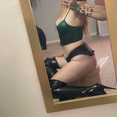 OnlyFans Model Brystolxxxrose (brystolxxxrose) Profile Image