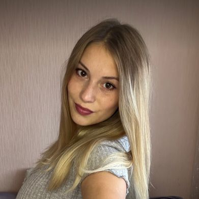 VIOLA LINDT🌸 (viola.lindt) Profile Photo Added 2025-08-01