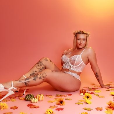 Spicy Marie (sp1cymarie.pdx) Header Photo Added 2025-06-12