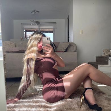 Annais Luna (annaisxo) Header Photo Added 2025-10-24