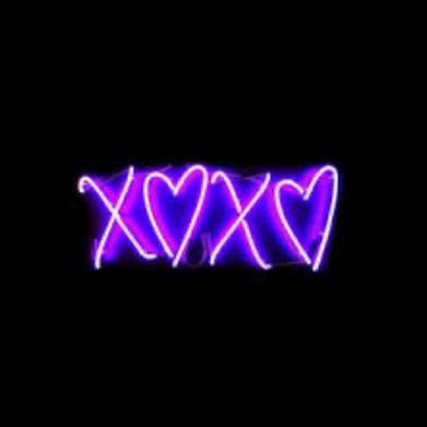 Sweet as honey 🍯 (sweetashoney25) Header Photo Added 2025-03-08