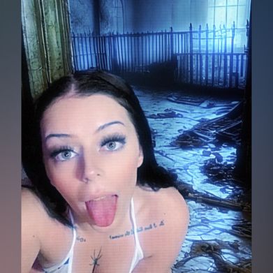 Cassie Valentine (cassiesvalentine) Profile Photo Added 2024-11-14