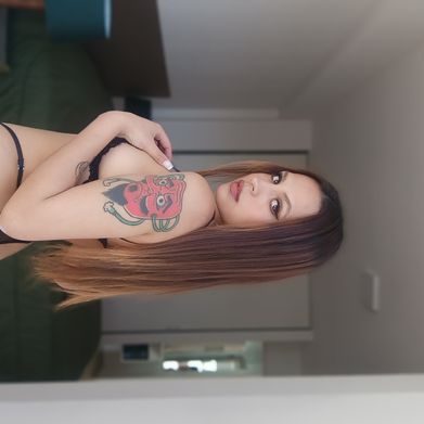 𝚁𝚎𝚐𝚒𝚗𝚊 𝚍𝚎 𝙿𝚊𝚞𝚕 🌸 (regina_de_paul) Header Photo Added 2025-02-20