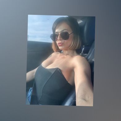 𝐁𝐀𝐑𝐁𝐋𝐀𝐊 Added Photo on 2025-01-23