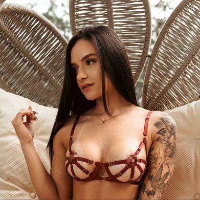 Julia Milena (juliamilenaoficial) OnlyFans Profile Image